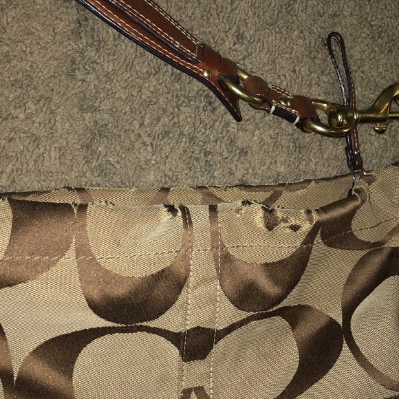 Coach purse - Picture 2 of 6